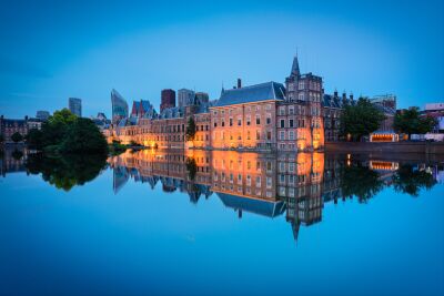 The Binnenhof and Hofvijver at twilight in The Hague