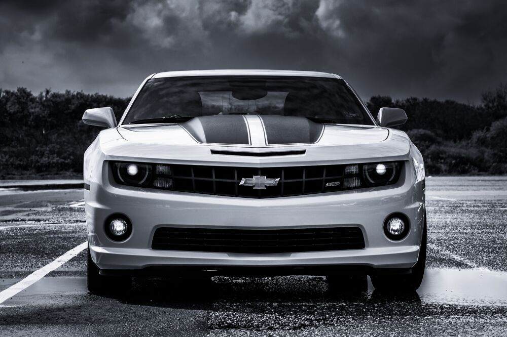 Chevrolet Camero SS in Black & White