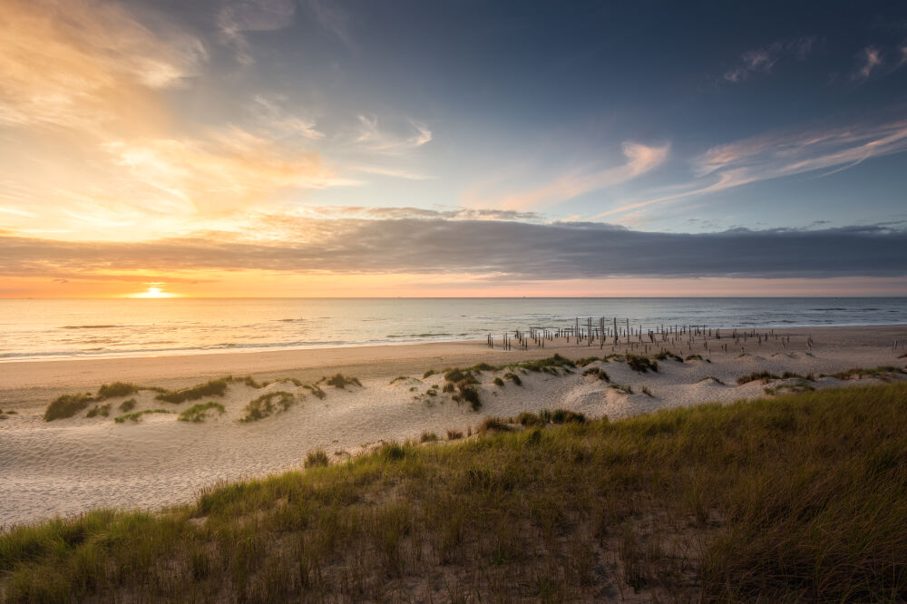 Petten aan zee zonsondergang