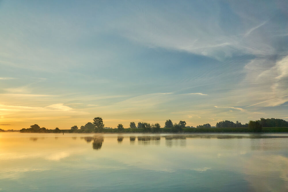 Ochtend aan de rivier de Lek