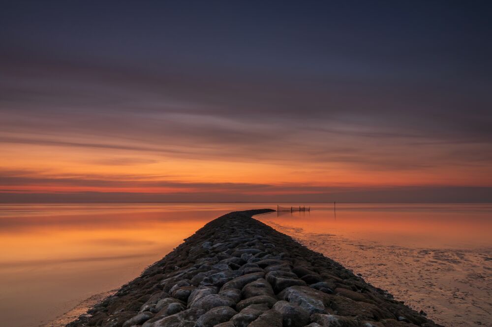 Zonsondergang aan de Waddenzee