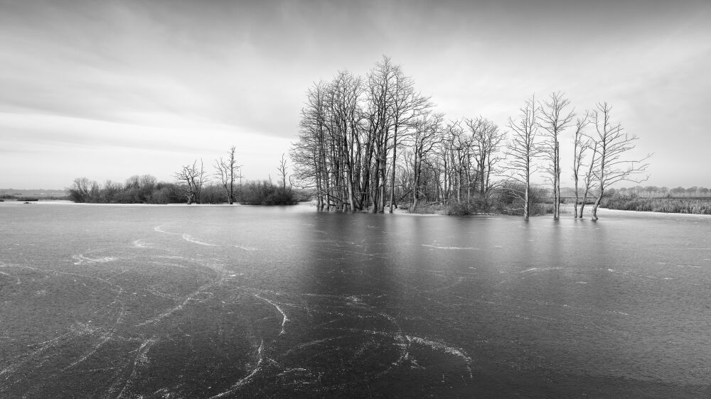 Wintertijd Zwart Wit