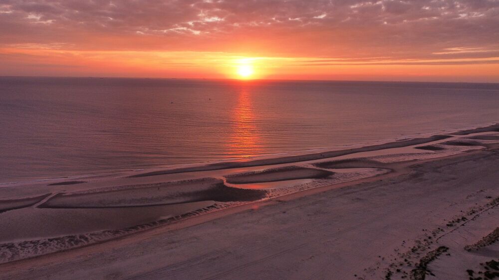 Zonsondergang - Strand Maasvlakte