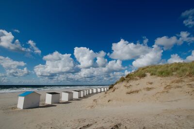 Strandhuisjes aan het Texelse strand