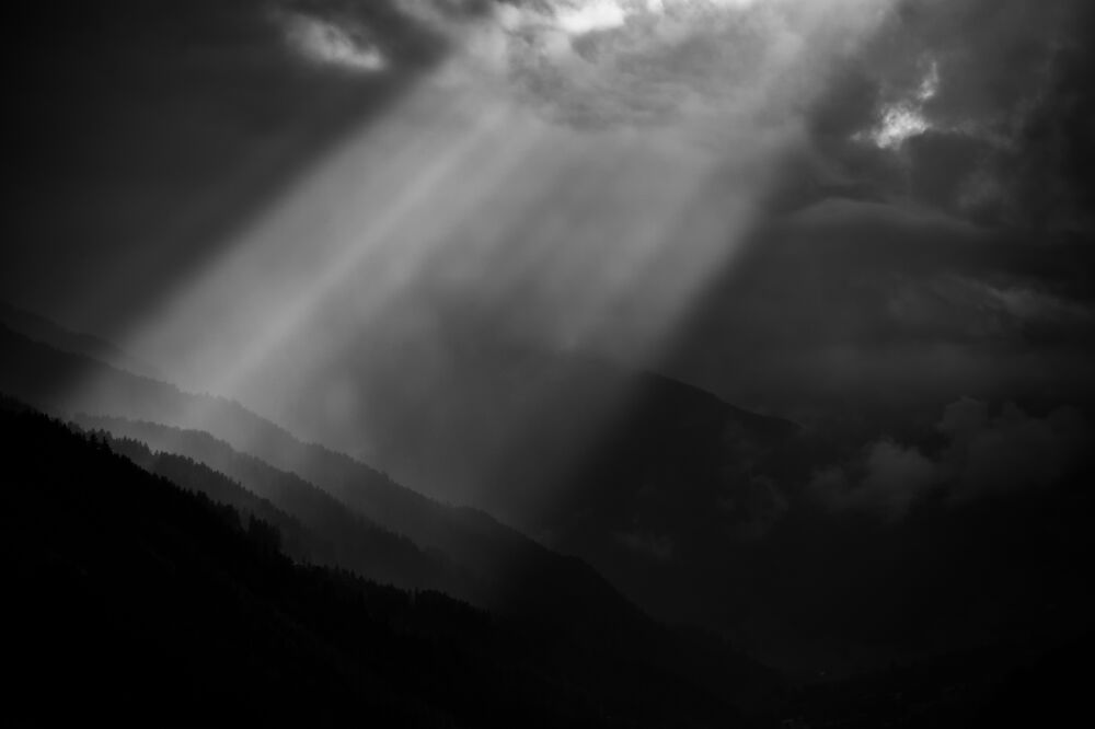 Sunbeams on the Alps (II)