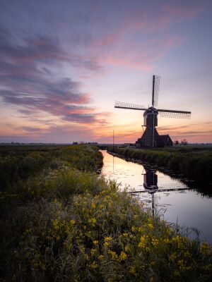 Zonsondergang bij Molen