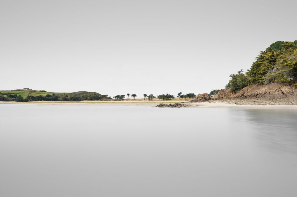 Bay of Rothéneuf on a cloudy day