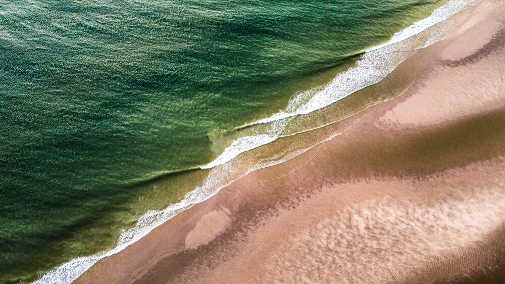 Topdown - Maasvlakte strand