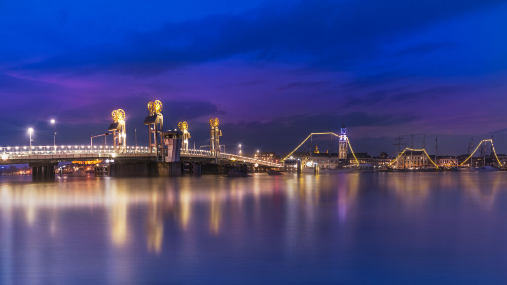 Het aangezicht van Kampen in het blauwe uur