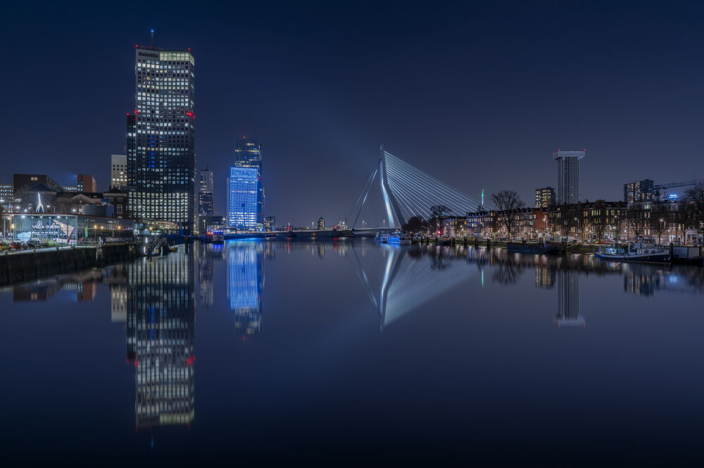 Reflected view on the skyline - Rotterdam