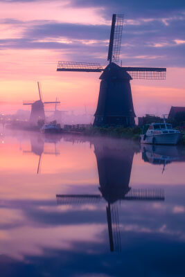 Misty Sunrise colors in Oudorp, Alkmaar, Noord-Holland