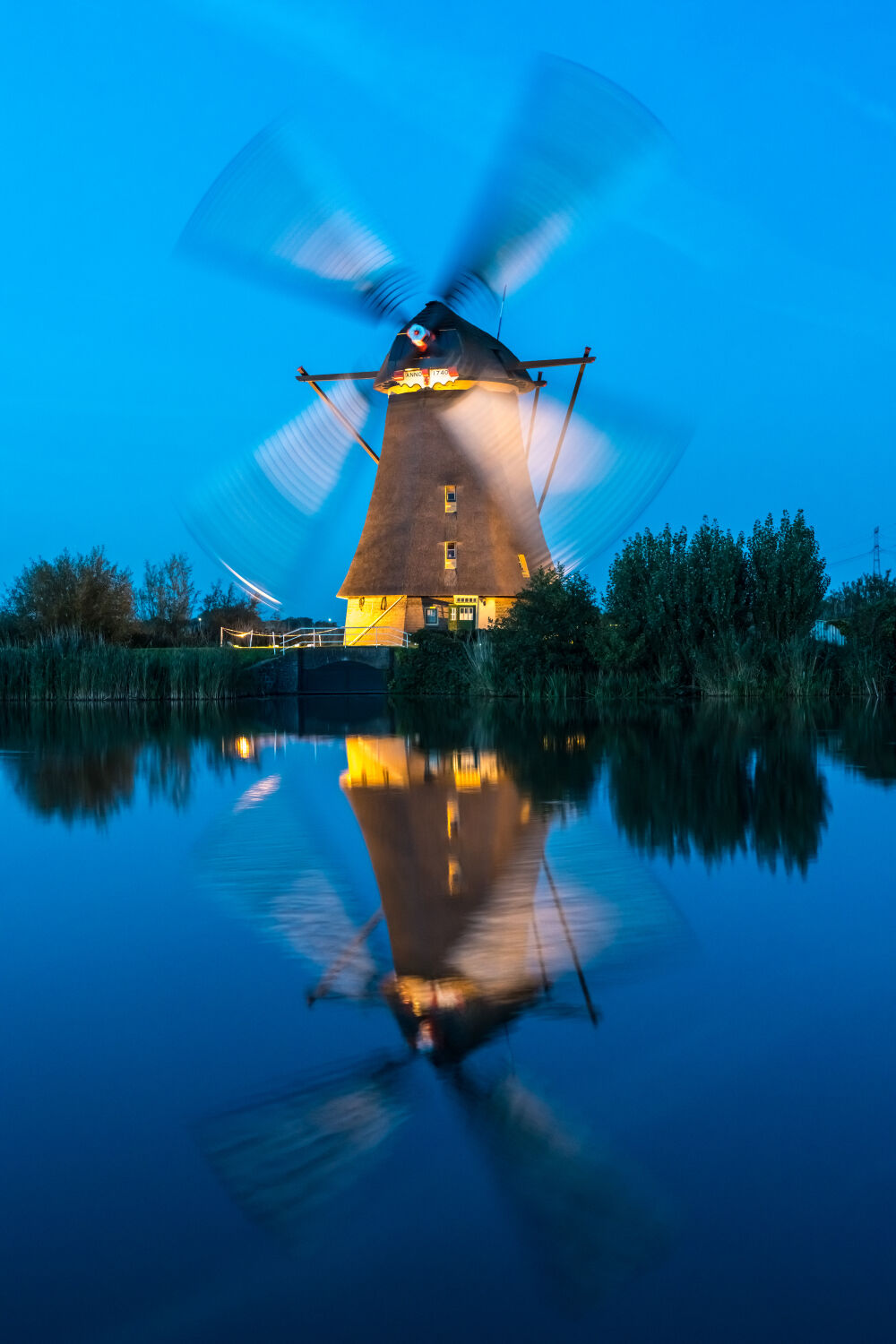 Werkende molen in de Kinderdijk