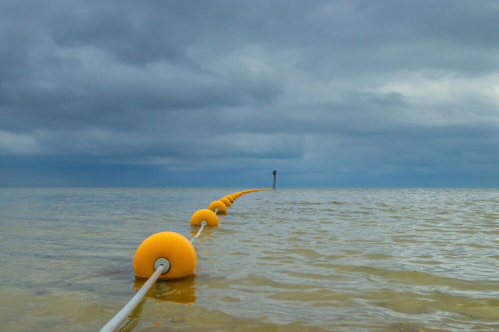 Zwem boeien in het IJsselmeer