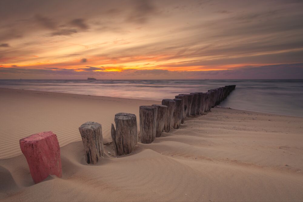 Een sfeervolle zonsondergang in Frankrijk