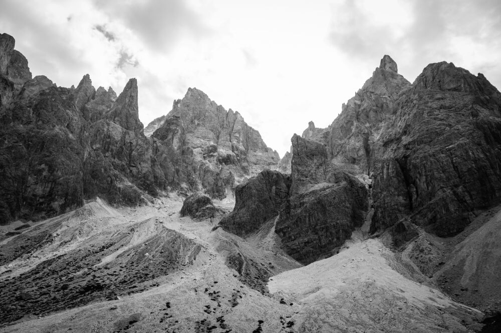 The Dolomites in black and white (III)