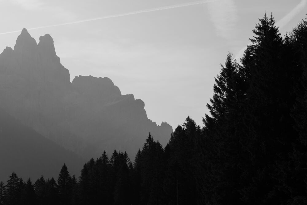 The Dolomites in black and white (I)