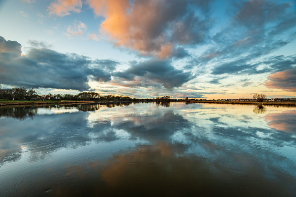 Wolkenspiegel