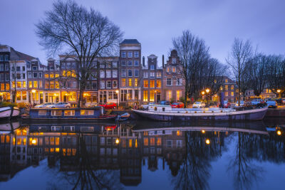 Amsterdam tijdens blue hour