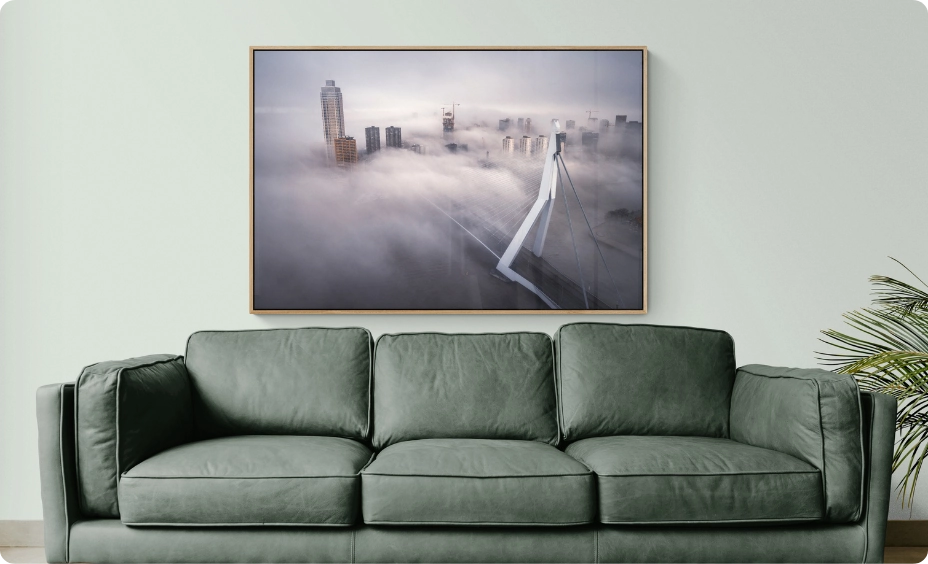 2025_01_06_153338_Mistymorning-Mistoverdeerasmusbrug-PostersvanRotterdam-Picfeewanddecoratie.webp